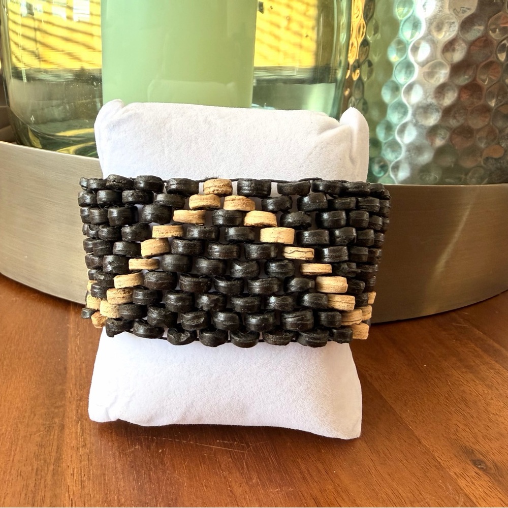 Artisan Black and Tan Wood Bead Stretch Bracelet